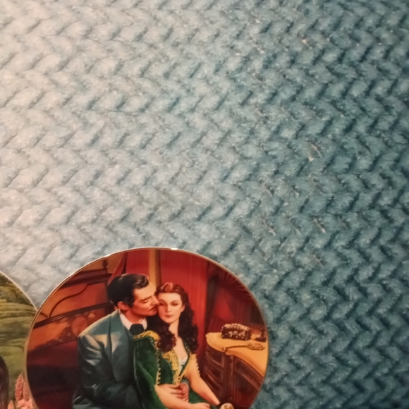 50+ Gone with the Wind Collectors Plates - Picture 3 of 16